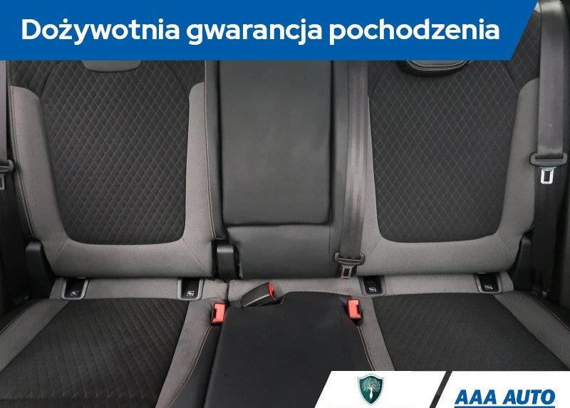 Opel Grandland X cena 76000 przebieg: 72028, rok produkcji 2019 z Karlino małe 137